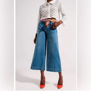 NEW Q2 cotton high waisted cropped jeans in mid wash 90's